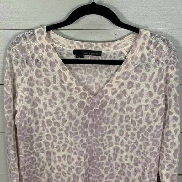 360 Cashmere purple leopard print animal print lightweight sweater sweater small - Picture 2 of 8
